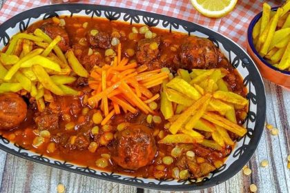 طرز تهیه خورش قیمه مجلسی و خوشمزه مثل نذری با مرغ و گوشت