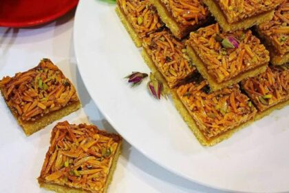 طرز تهیه شیرینی ملکه بادام (بادوم) خوشمزه اما ساده