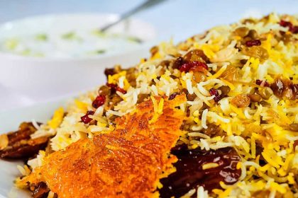 طرز تهیه عدس پلو با کشمش (گوشت چرخ کرده)