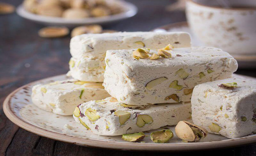 طرز تهیه گز اصفهانی چگونه است