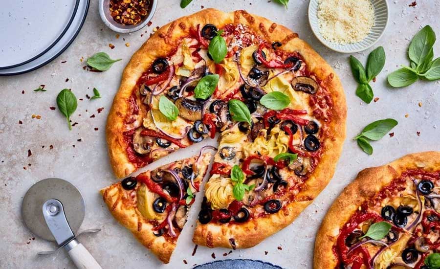 از صفر تا صد طرز تهیه پیتزا گیاهی به روش ایتالیایی