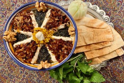 طرز تهیه کشک بادمجان مجلسی با طعم بسیار عالی