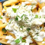 طرز تهیه سیب زمینی سرخ کرده با پنیر فتا بلژیکی