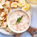 طرز تهیه دیپ سالمون دودی، لذیذ و مجلسی
