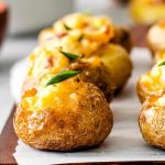 طرز تهیه سیب زمینی شکم پر