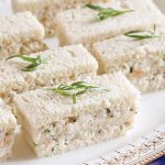 طرز تهیه فینگر فود الویه با استفاده از نان تست