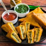 طرز تهیه نان پاکورا هندی به روش ساده و خانگی