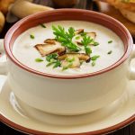 طرز تهیه پتاژ قارچ خامه ای و خوشمزه