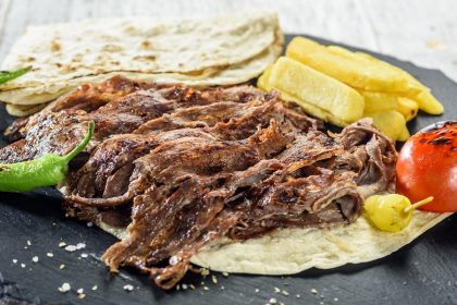 طرز تهیه کباب ترکی خانگی؛ با طعمی بهتر از بیرون!
